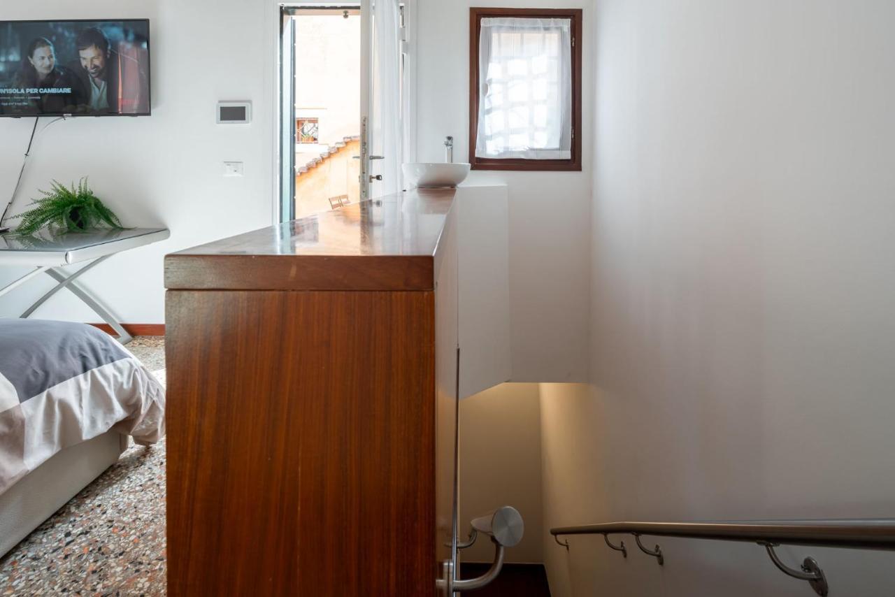 Suite Rava - San Marco With Pool Wenecja Zewnętrze zdjęcie