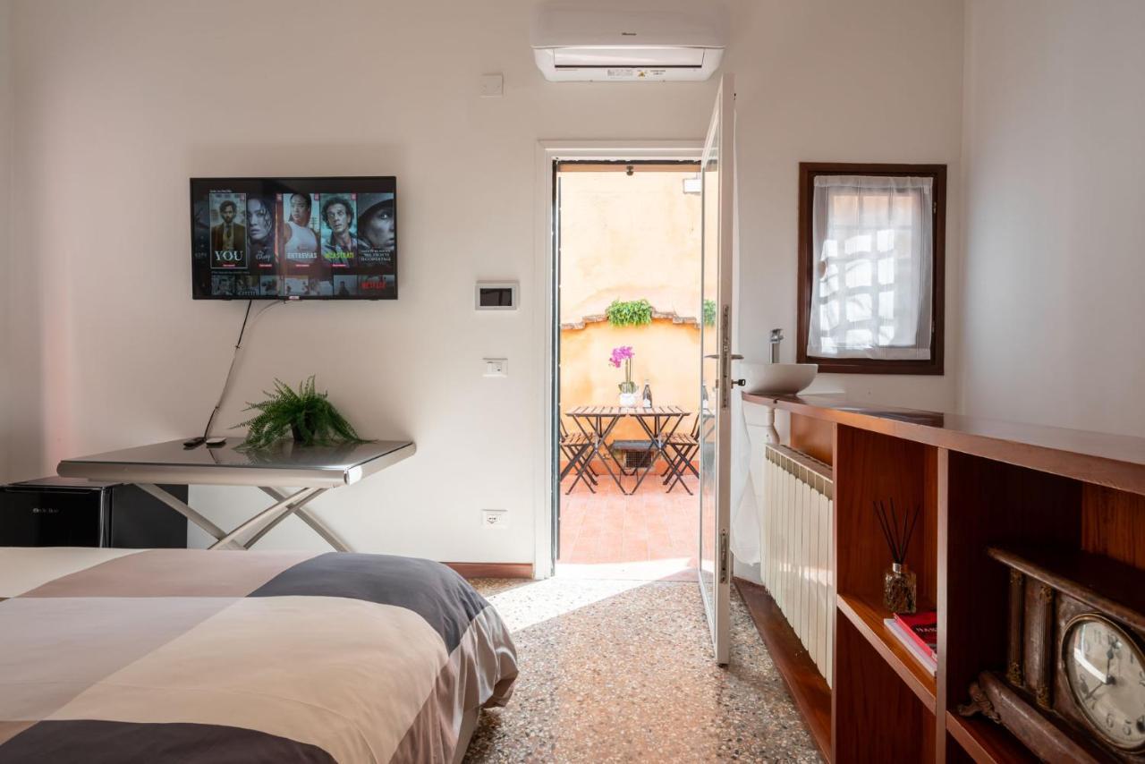 Suite Rava - San Marco With Pool Wenecja Zewnętrze zdjęcie